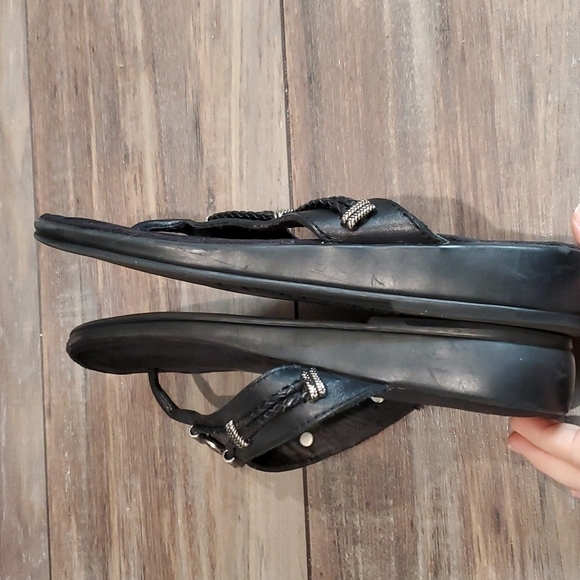 Minnetonka Womens leather flip flop flats sz 9M - Picture 6 of 10